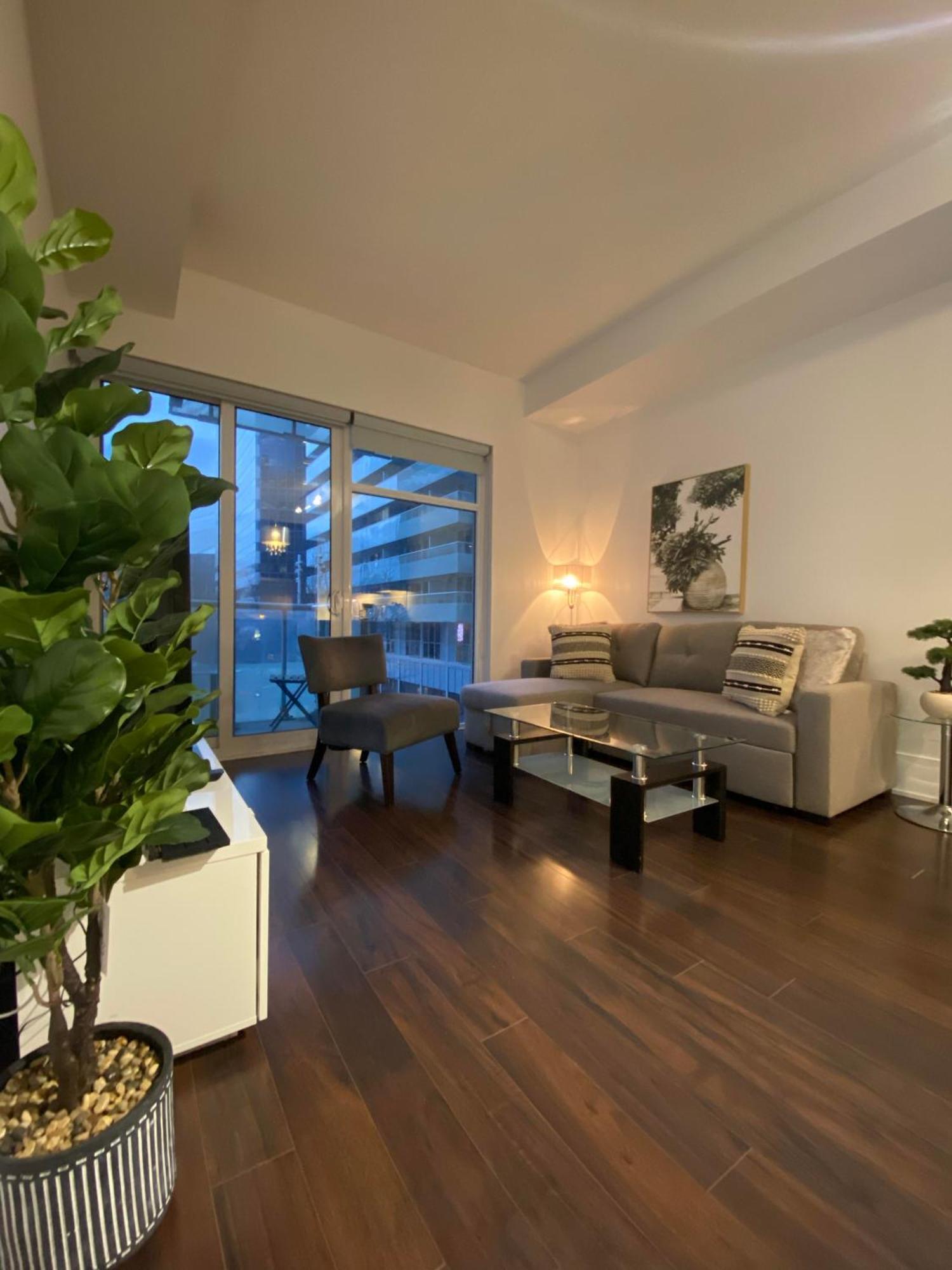Rivetstays - The Atmos Toronto Zewnętrze zdjęcie